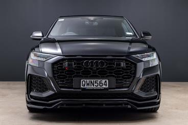 2023 Audi RS Q8 - Thumbnail