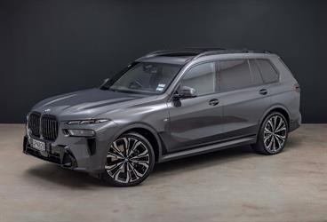 2024 BMW X7 - Thumbnail