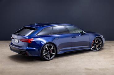 2020 Audi RS6 - Thumbnail