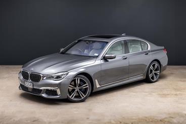 2017 BMW 750I - Thumbnail