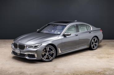 2017 BMW 750I