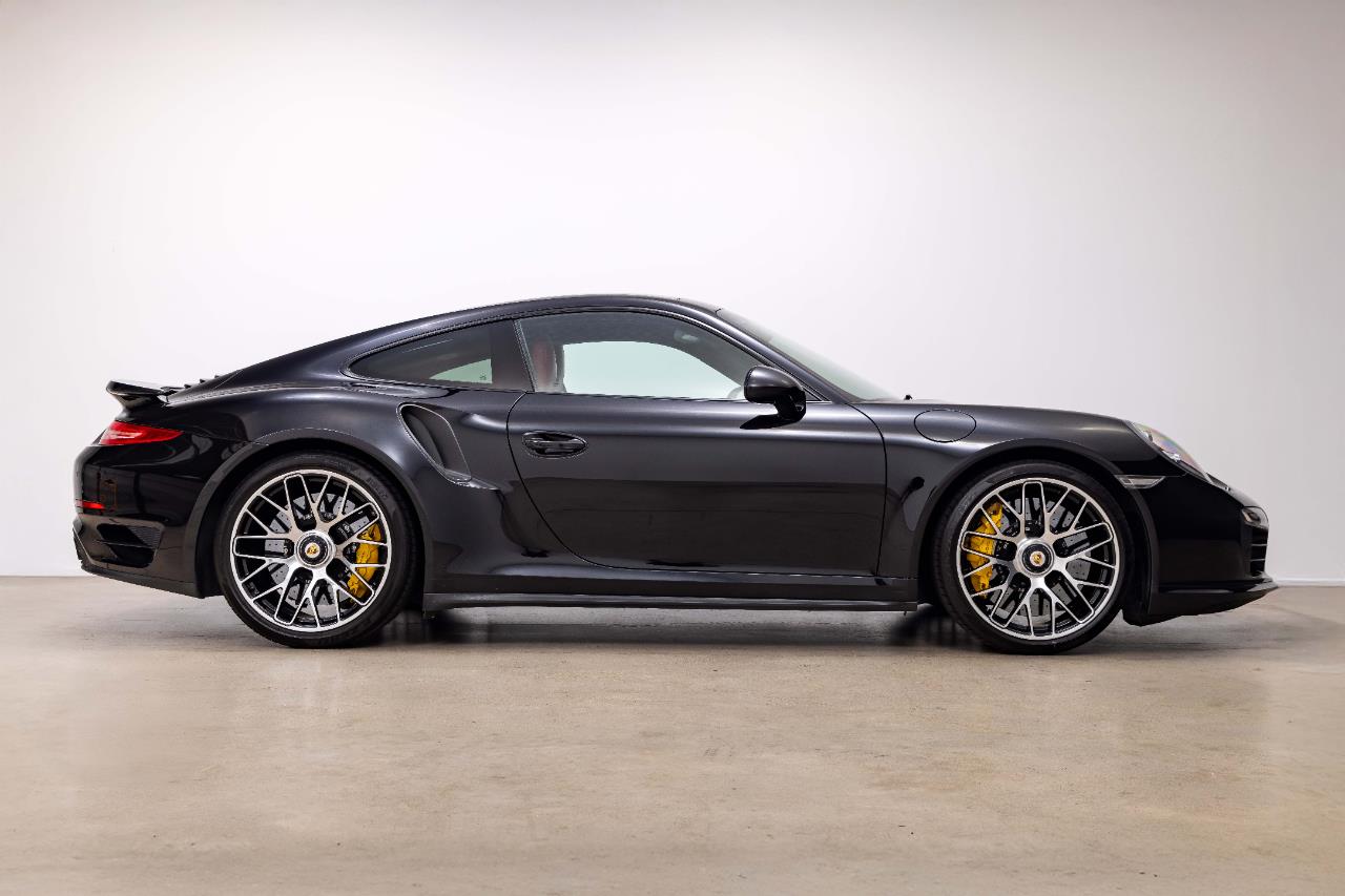 2015 Porsche 911