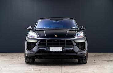 2019 Porsche Macan - Thumbnail