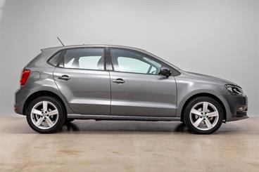 2016 Volkswagen Polo - Thumbnail