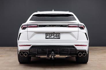 2019 Lamborghini Urus - Thumbnail