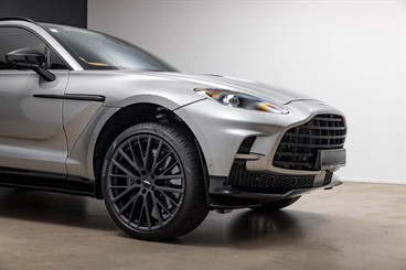 2025 Aston Martin DBX - Thumbnail