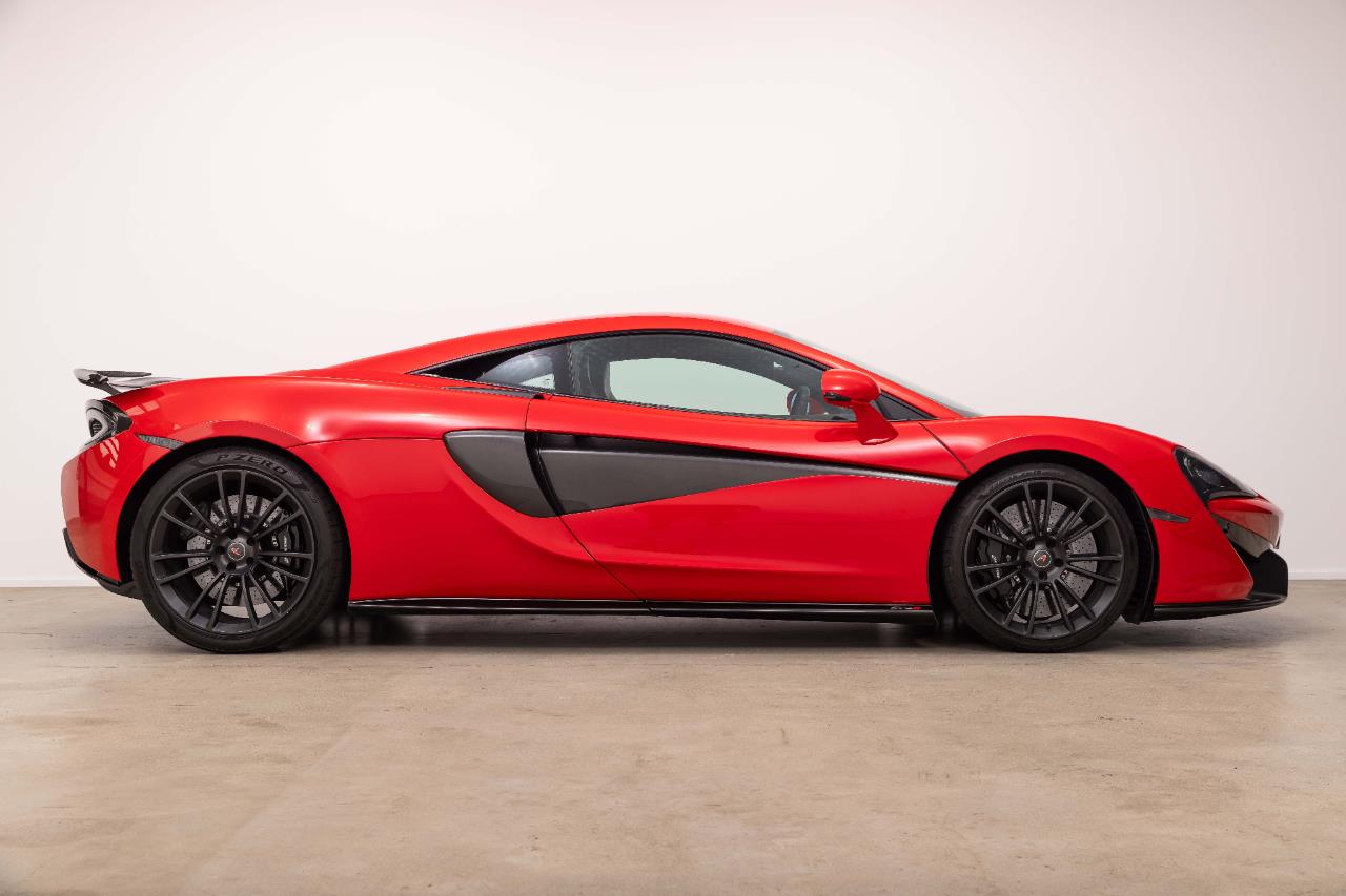 2016 McLaren 570S