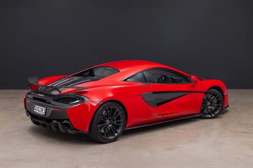 2016 McLaren 570S - Thumbnail