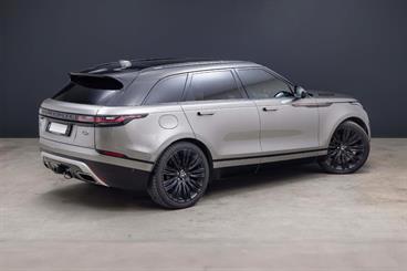 2017 Land Rover Range Rover Velar - Thumbnail