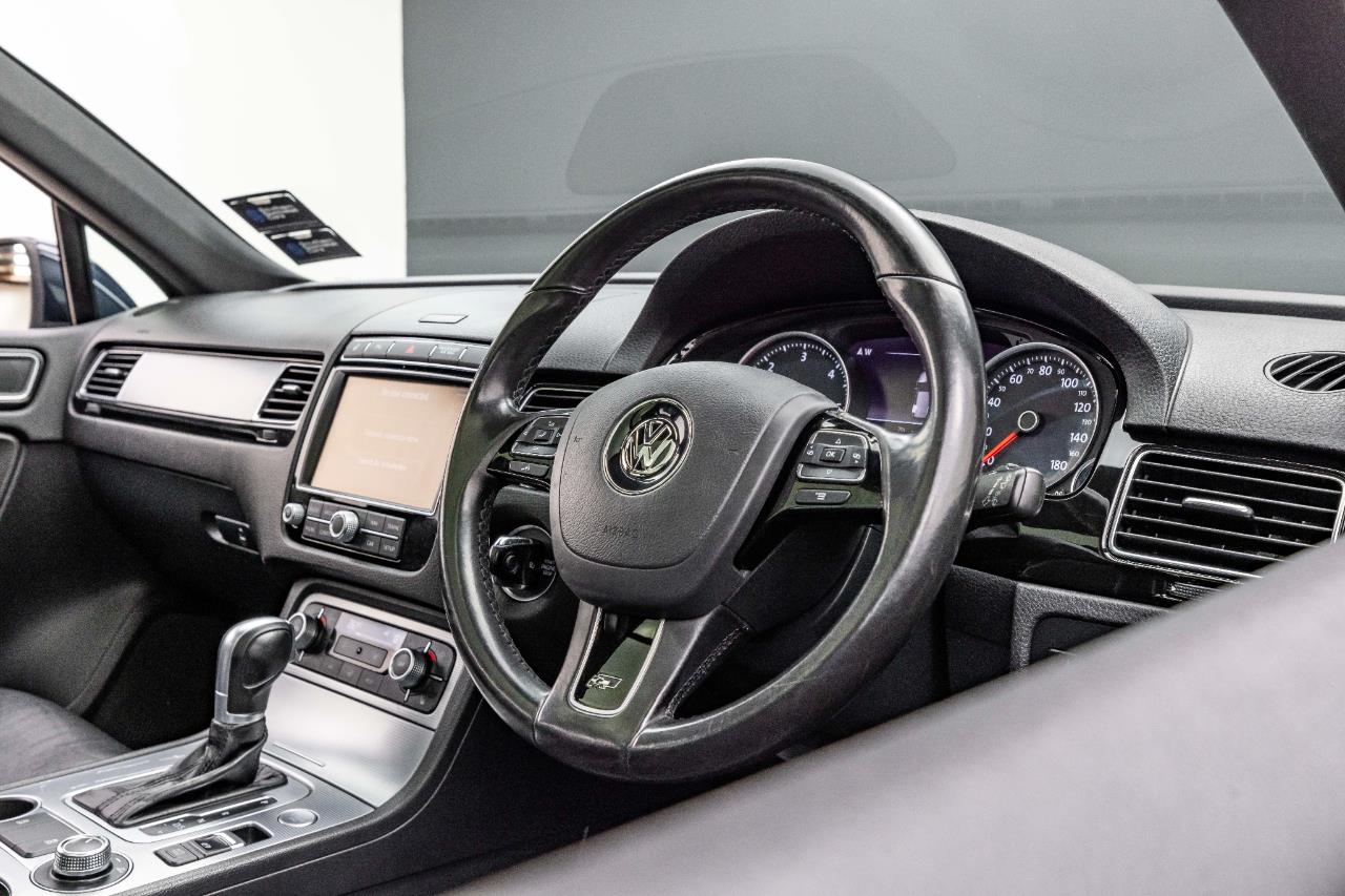 2017 Volkswagen Touareg