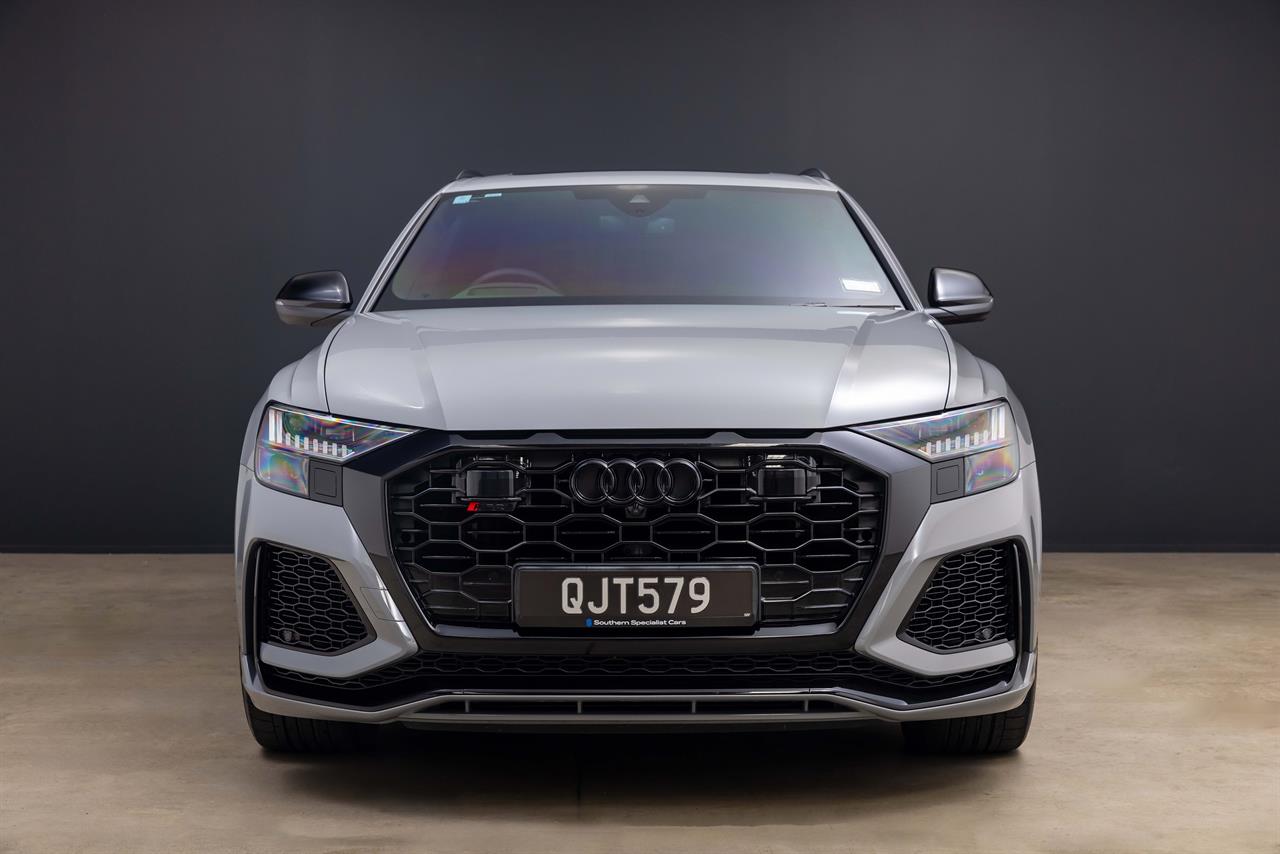 2024 Audi RS Q8