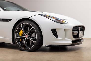 2014 Jaguar F-Type - Thumbnail