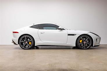 2014 Jaguar F-Type - Thumbnail