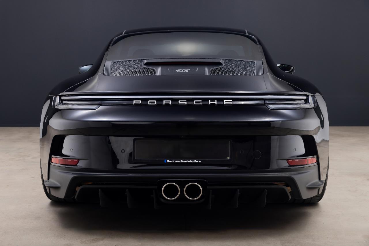 2023 Porsche 911