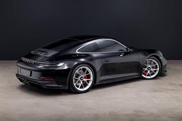 2023 Porsche 911 - Thumbnail