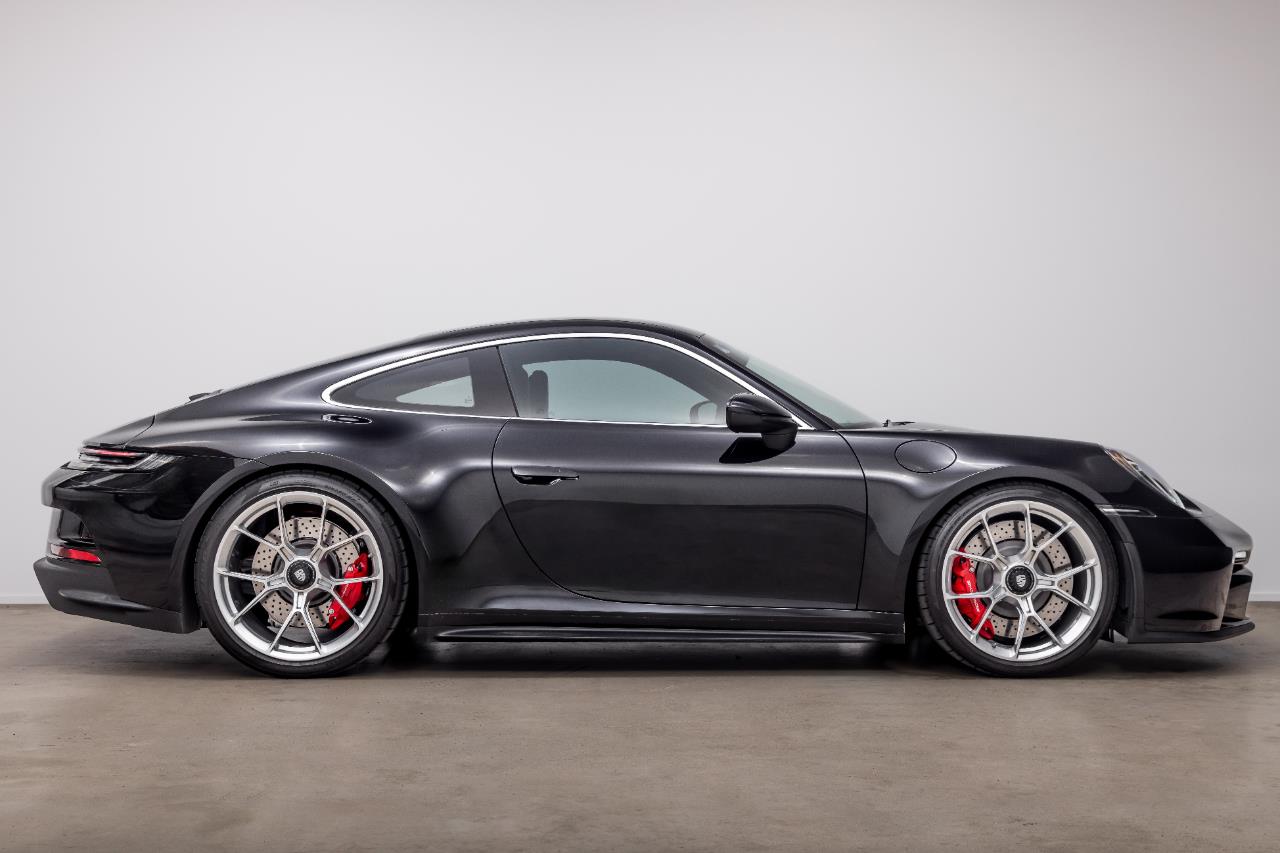 2023 Porsche 911