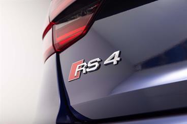 2018 Audi RS4 - Thumbnail