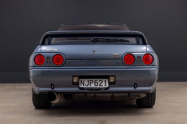 1992 Nissan Skyline - Thumbnail