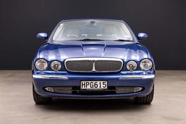 2004 Jaguar Xj - Thumbnail