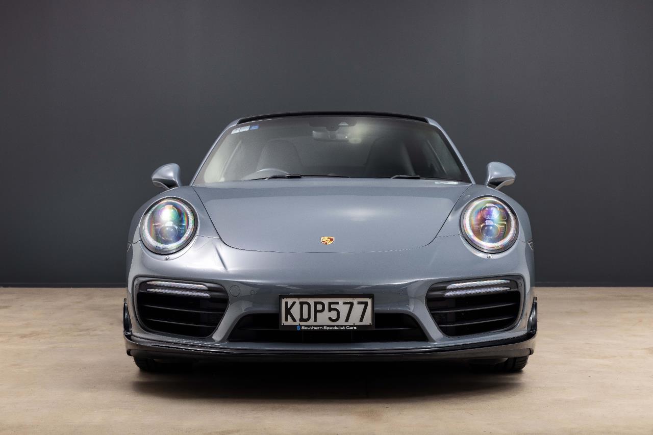 2016 Porsche 911