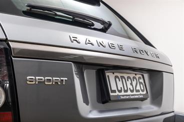 2012 Land Rover Range Rover - Thumbnail