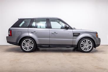 2012 Land Rover Range Rover - Thumbnail