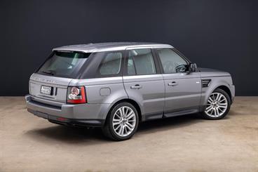 2012 Land Rover Range Rover - Thumbnail