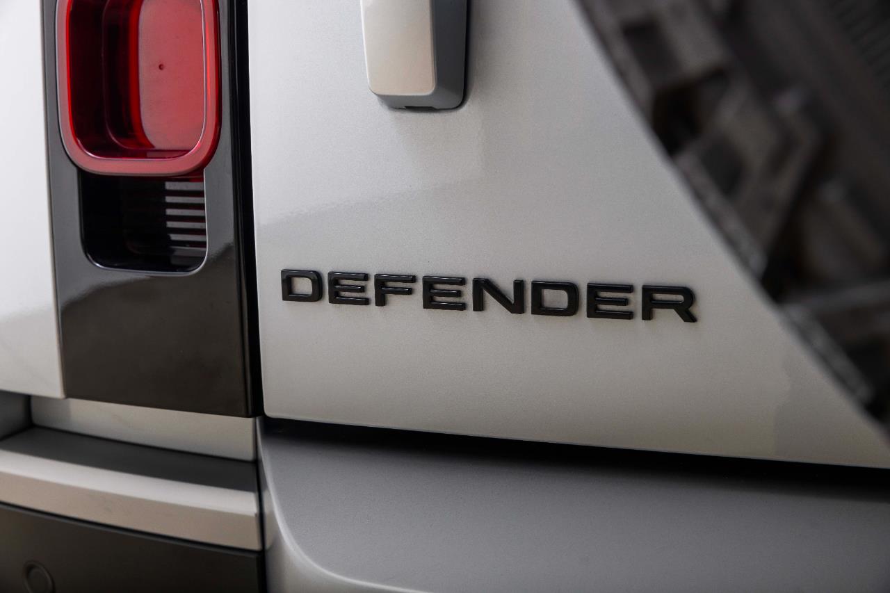 2023 Land Rover Defender