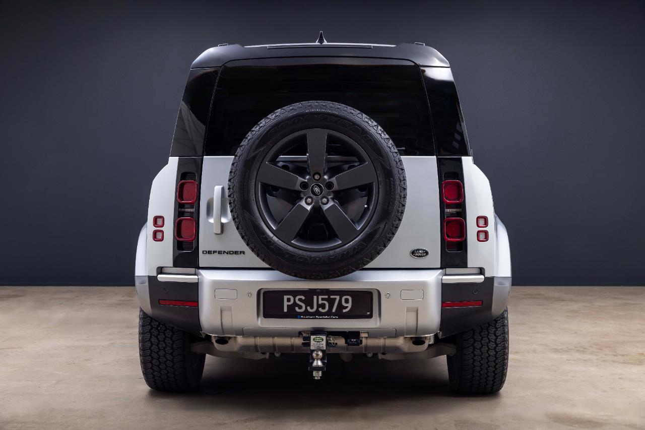 2023 Land Rover Defender