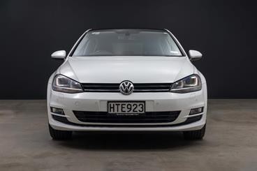 2014 Volkswagen Golf - Thumbnail