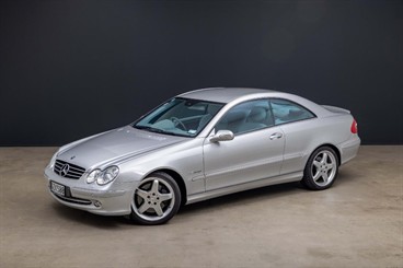 2004 Mercedes-Benz CLK 500 - Thumbnail