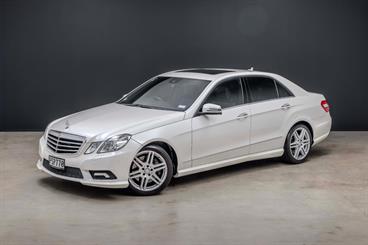 2011 Mercedes-Benz E 550 - Thumbnail