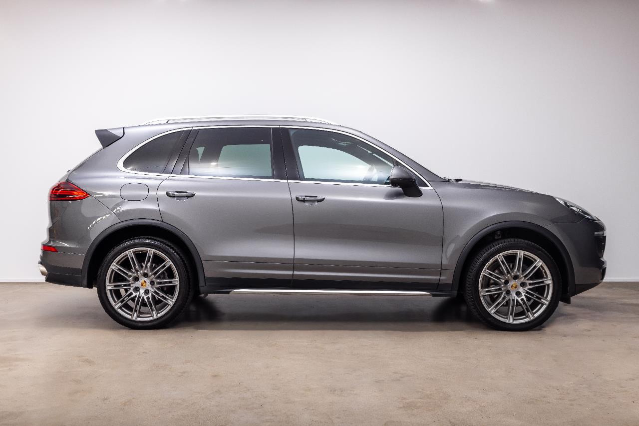 2015 Porsche Cayenne