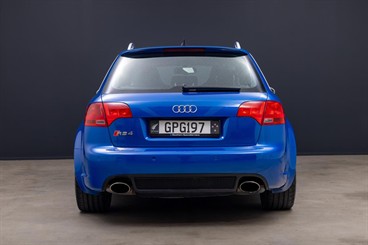 2007 Audi RS4 - Thumbnail