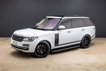 2015 Land Rover Range Rover - Thumbnail