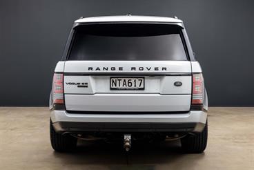 2015 Land Rover Range Rover - Thumbnail