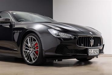 2018 Maserati Ghibli - Thumbnail