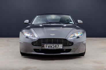 2011 Aston Martin Vantage - Thumbnail