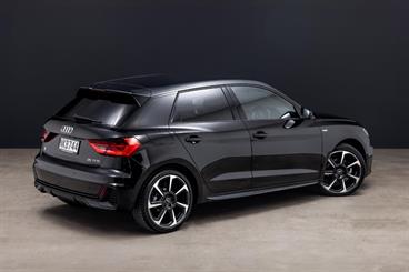 2021 Audi A1 - Thumbnail