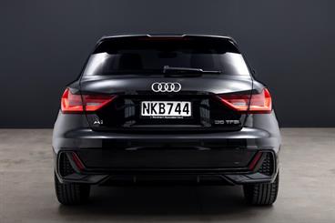 2021 Audi A1 - Thumbnail